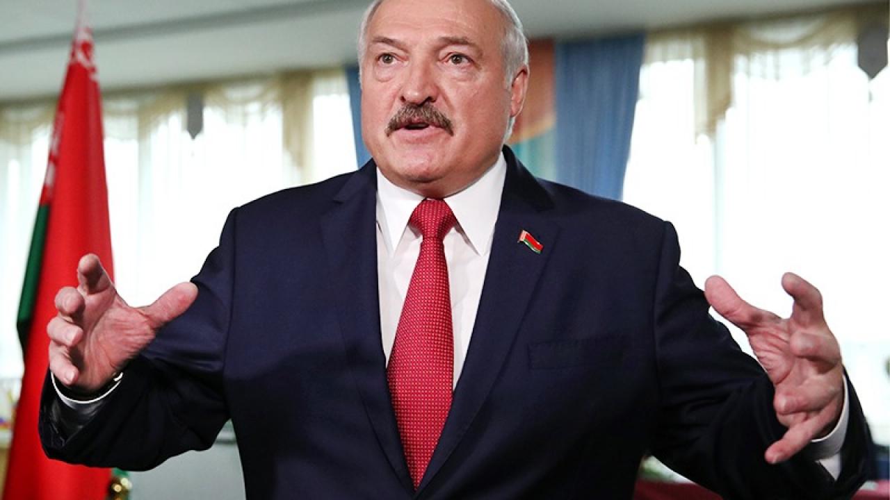 Lukaşenko, ürünlere zam yapılmasını yasakladı